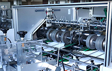 Machine de montage de cartons